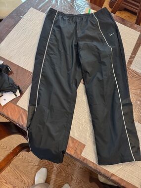 Nike Black Sweatpants with White Piping